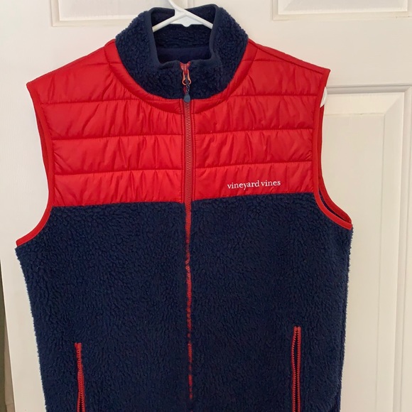 Men Vineyard Vines Vest - Picture 1 of 7